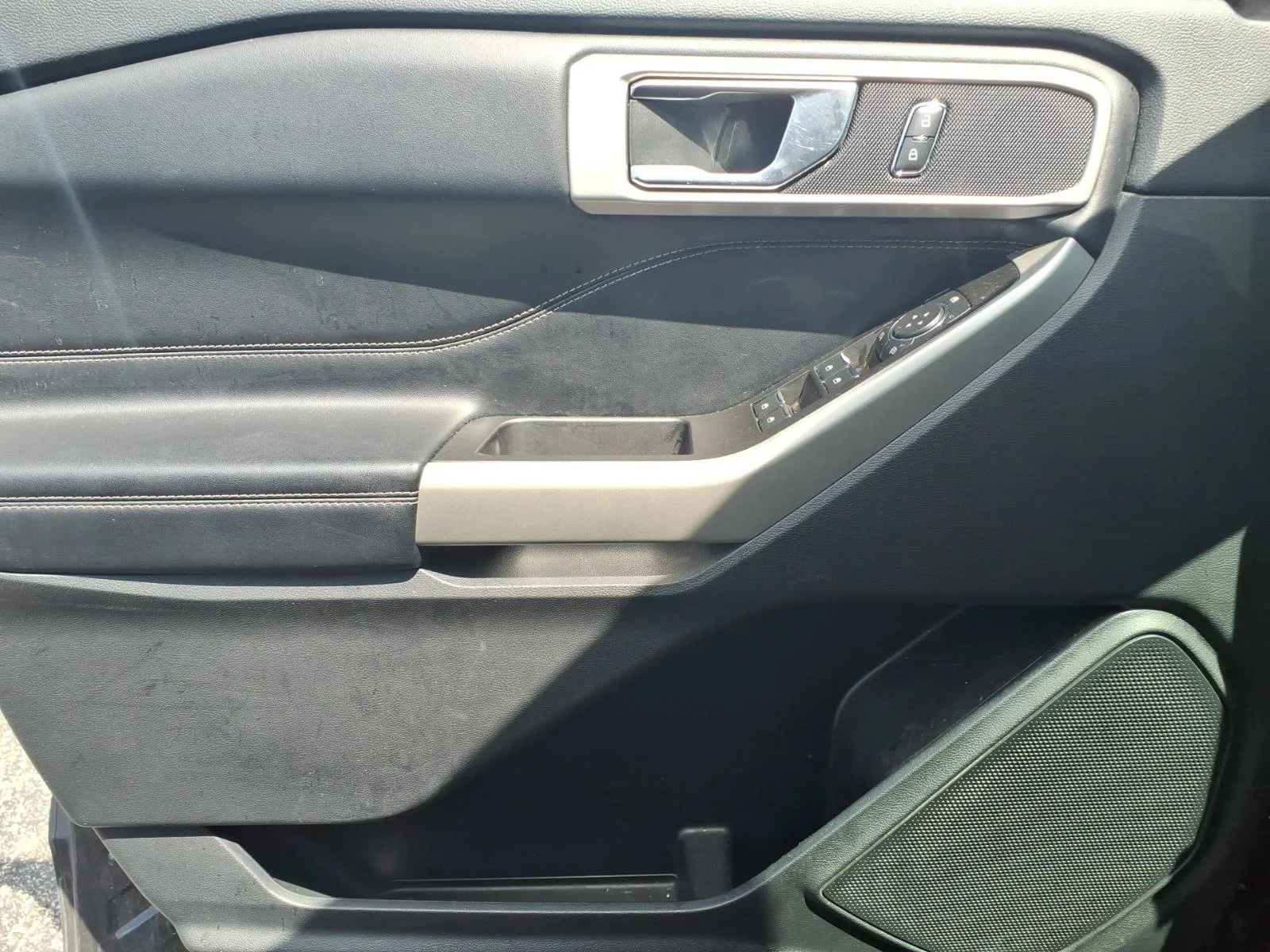 Used 2021 Black Metallic Ford XLT image 16