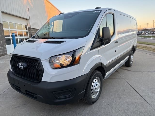 New 2026 Oxford White Ford Cargo Van image 3