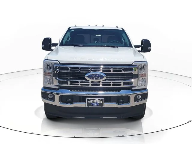 New 2026 Oxford White Ford XL image 2
