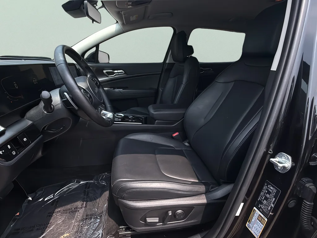 Certified Used 2023 Fusion Black Kia EX image 24