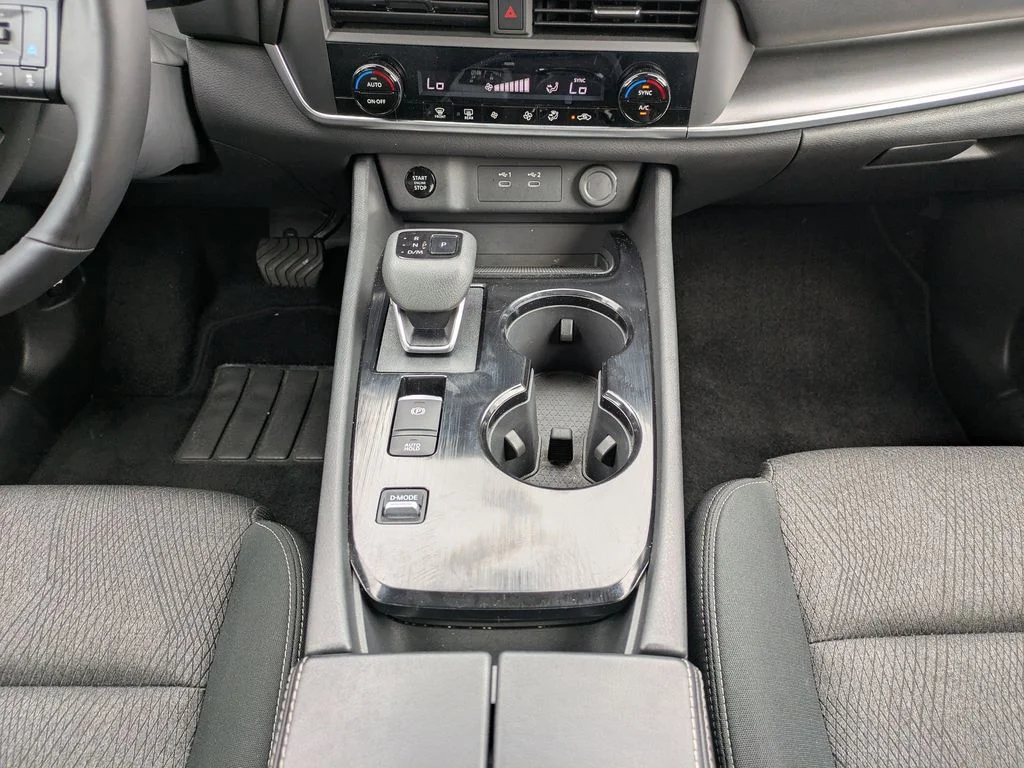 New 2026 Everest White Pearl TriCoat Nissan SV image 19