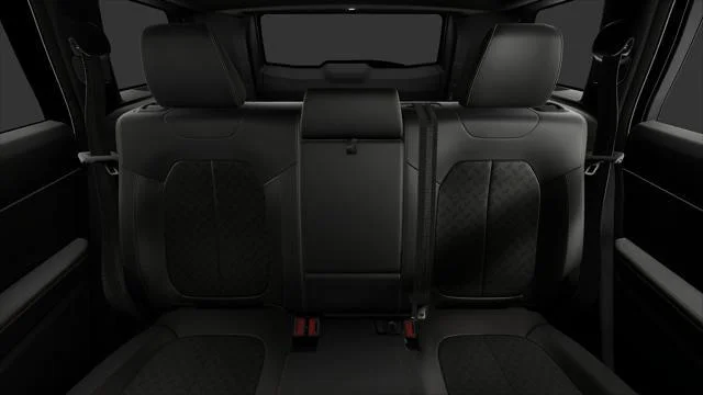 New 2026 Red Hot Pearl-Coat Exterior Paint Jeep Overland image 3