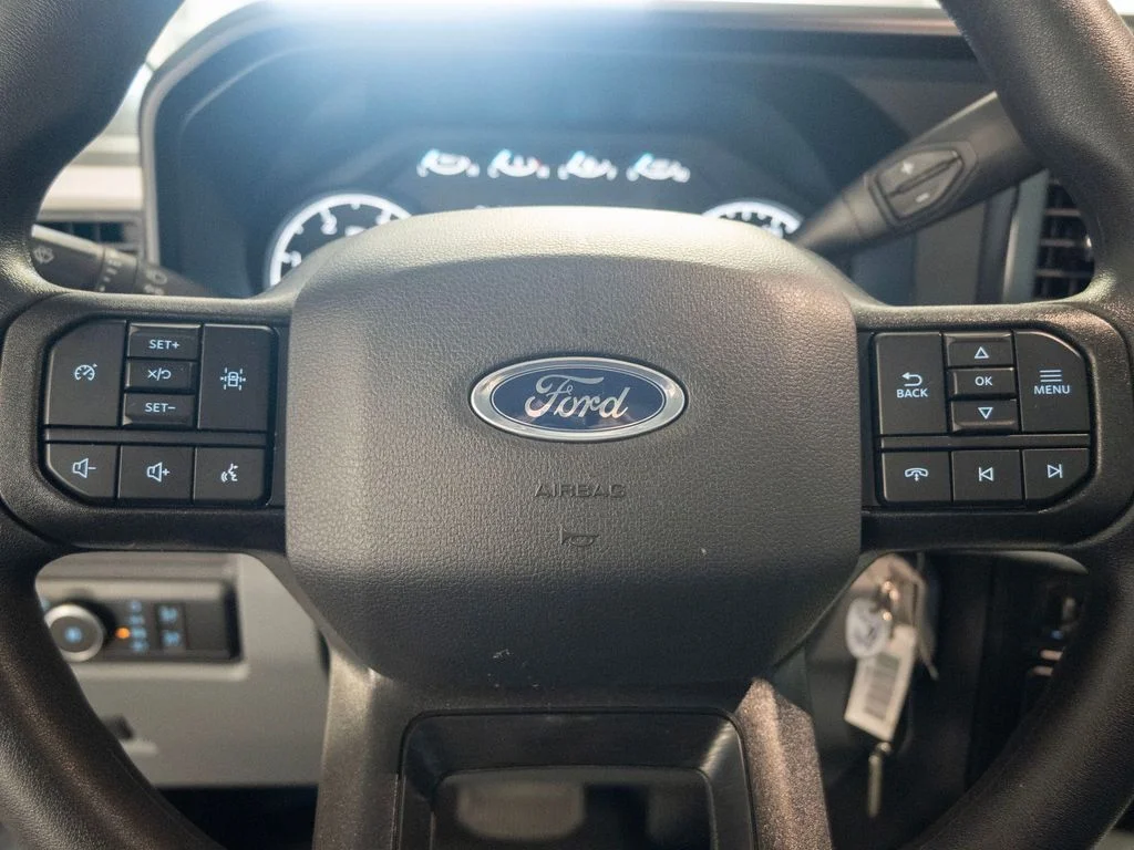 New 2026 Oxford White Ford XL image 13