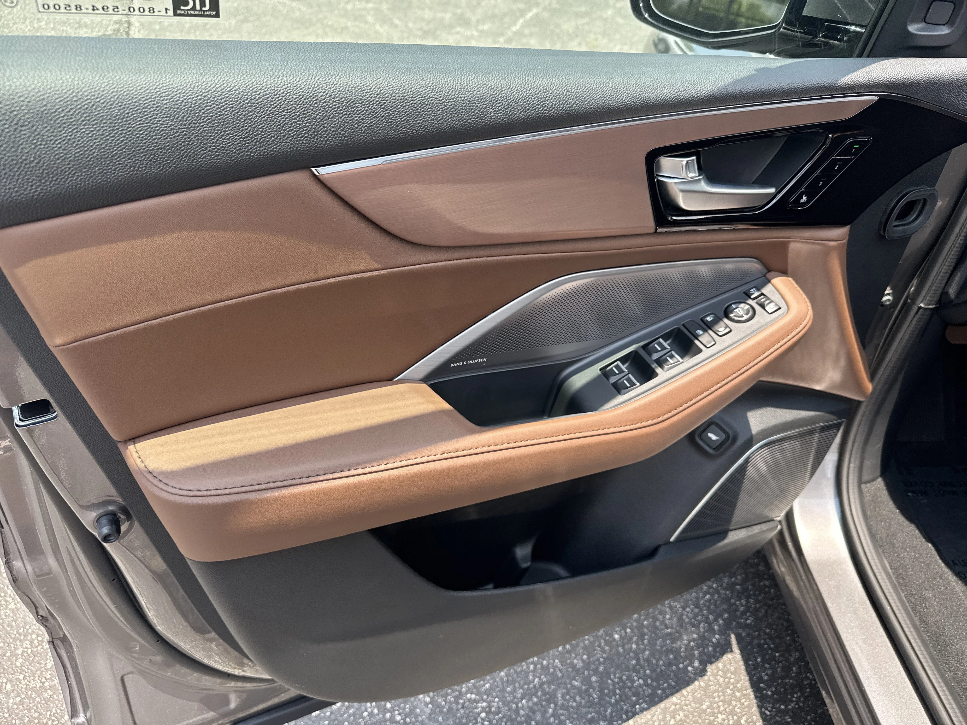 New 2026 Liquid Carbon Metallic Acura w/Technology Package image 10