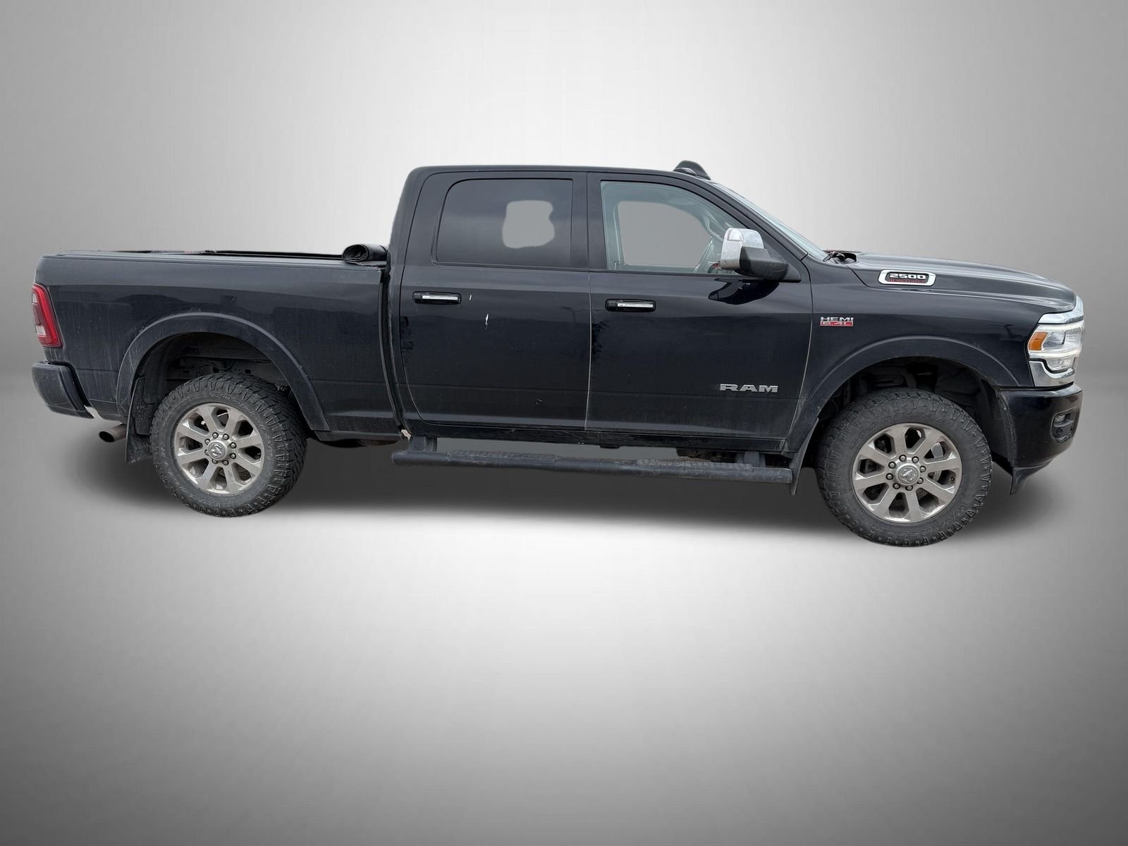 Used 2022 Black Ram Laramie image 3