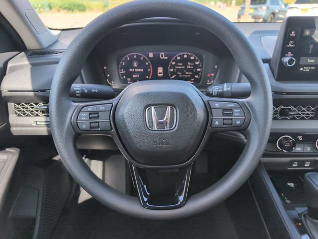 New 2026 Platinum White Pearl Honda LX image 21