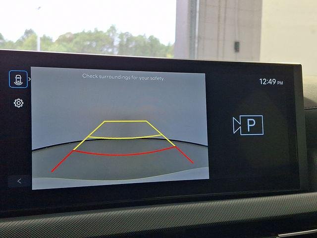 New 2026 White Hyundai SE image 21