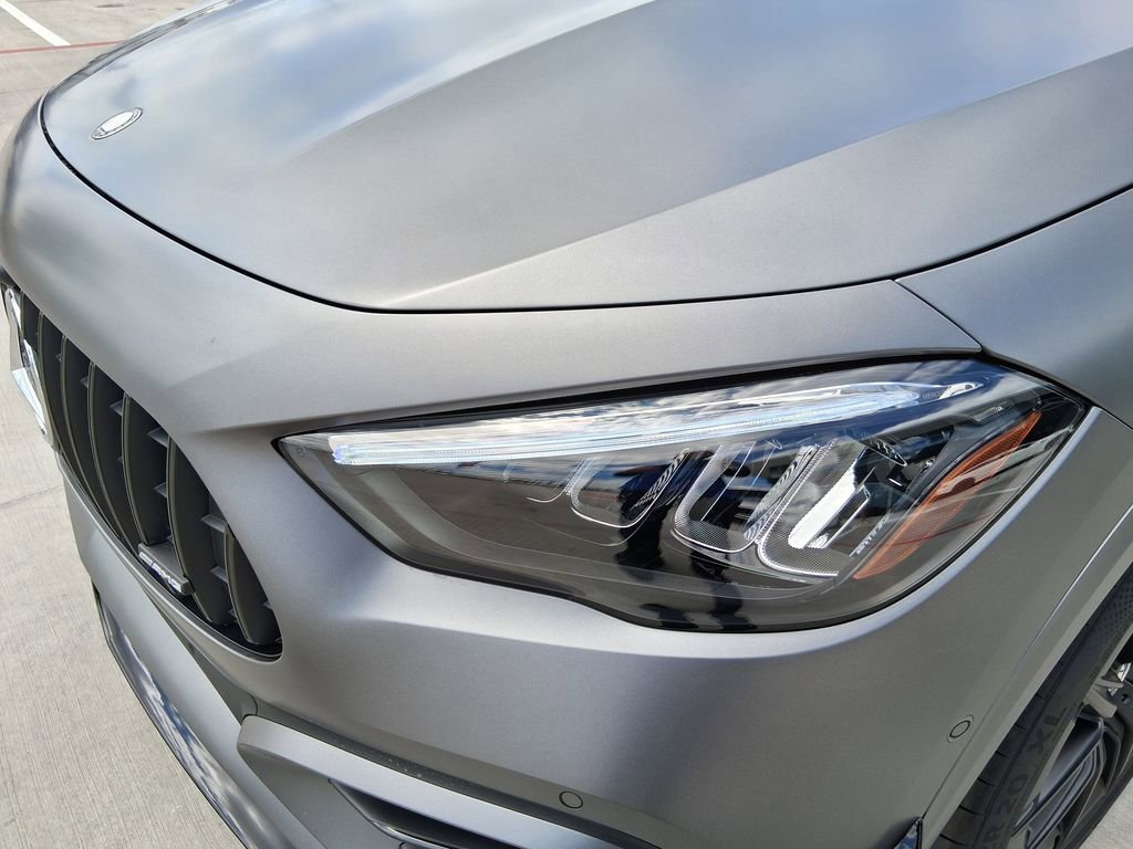 New 2026 MANUFAKTUR Mountain Grey Magno Mercedes-Benz AMG® GLA 35 4MATIC® SUV image 35