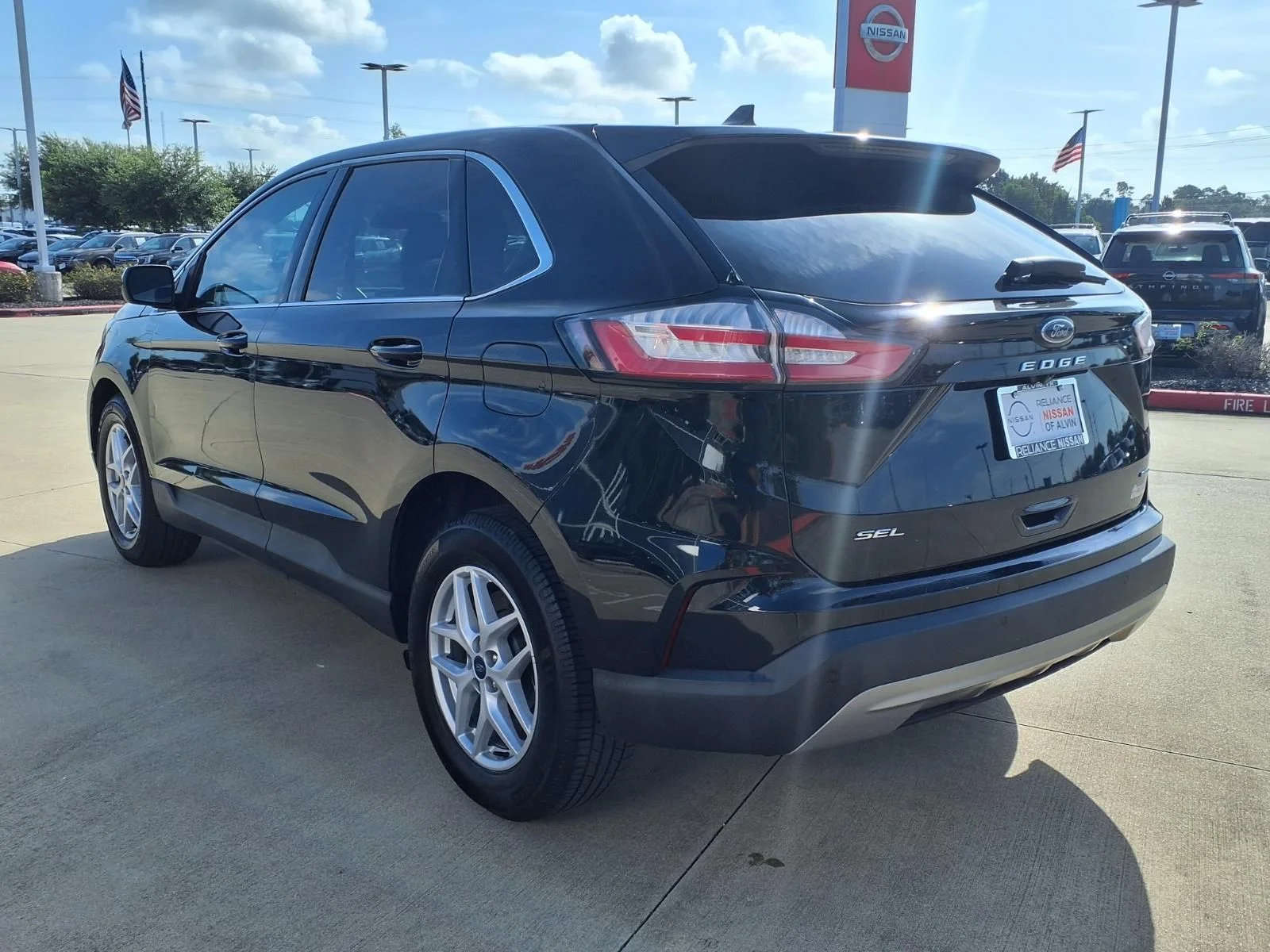 Used 2021 Ford Edge SEL with VIN 2FMPK4J94MBA50364 for sale in Friendswood, TX