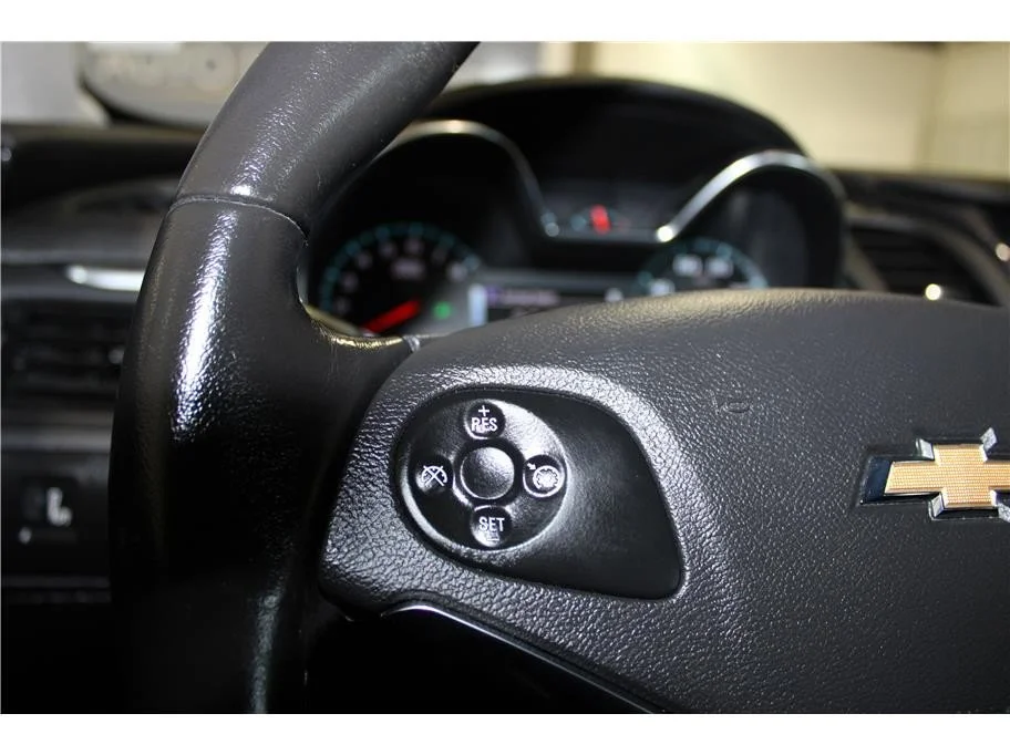 Used 2019 Mosaic Black Metallic Chevrolet LT image 27