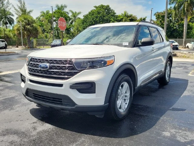 Used 2021 White Ford XLT image 29