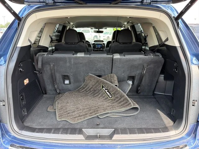 Used 2022 Blue Subaru Onyx Edition image 29