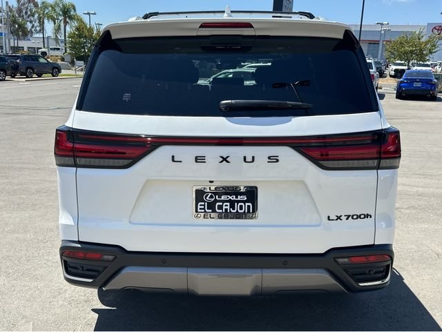 New 2026 Eminent White Pearl Lexus LX 700h LUXURY image 5