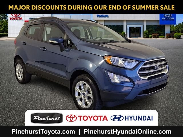 Used 2022 Blue Ford SE image 1