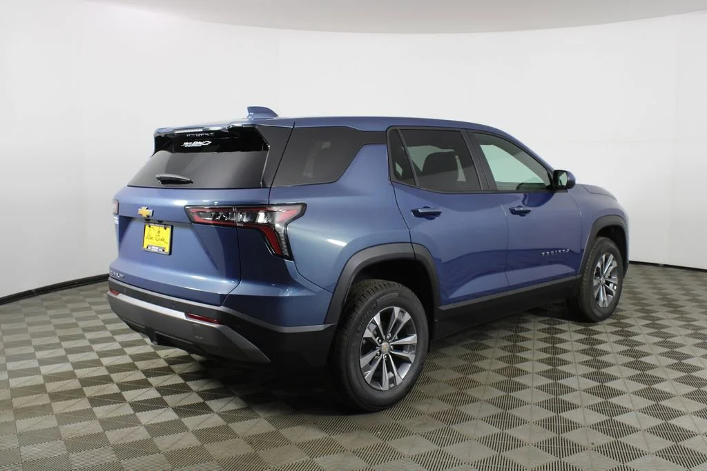 New 2026 Lakeshore Blue Metallic Chevrolet LT image 5