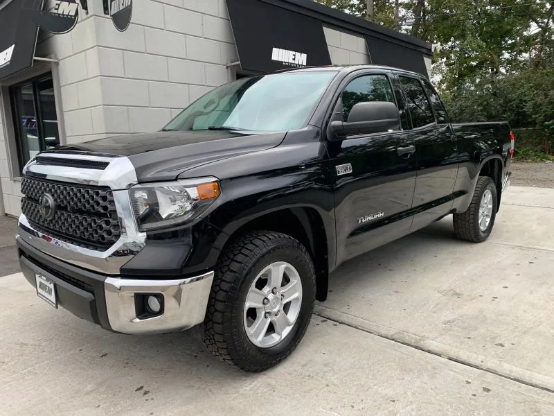 Used 2021 Black Toyota SR5 Pickup 4D 6 1/2 ft image 5