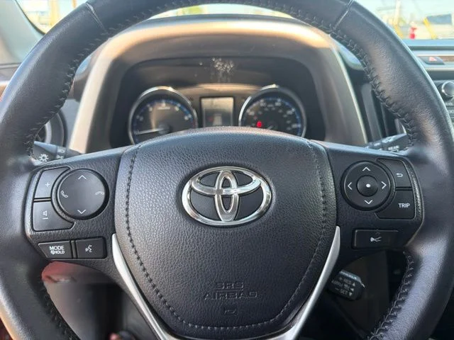 Used 2017 Red Toyota Limited image 8