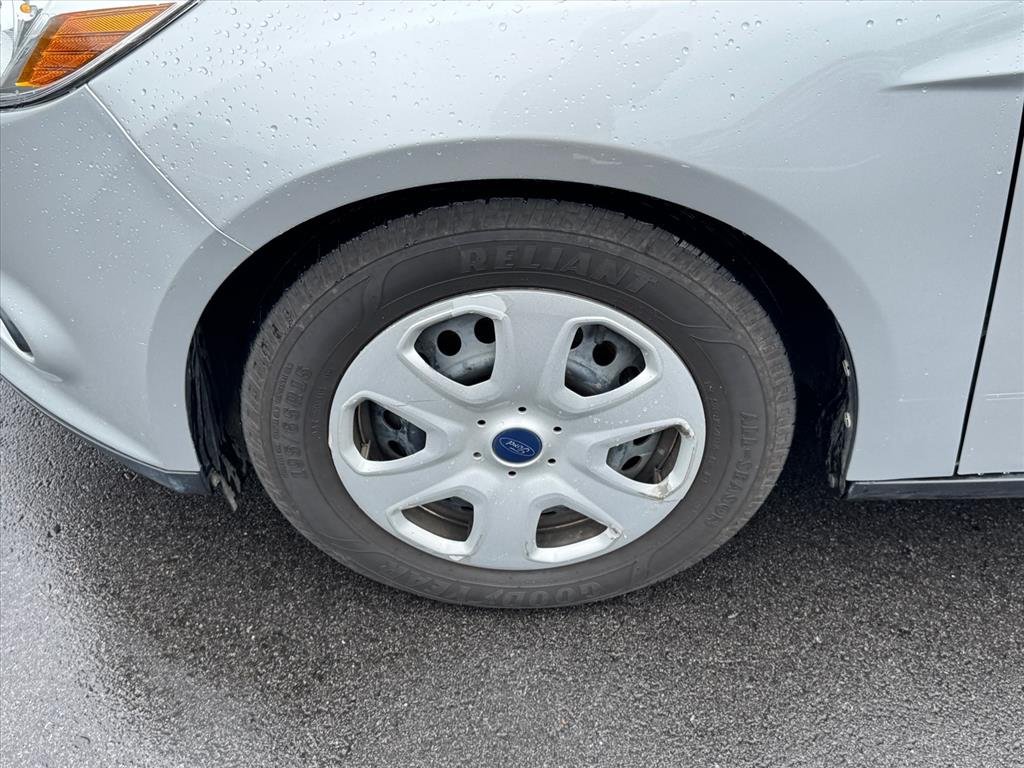 Used 2012 INGOT SILVER METALLIC Ford S image 26