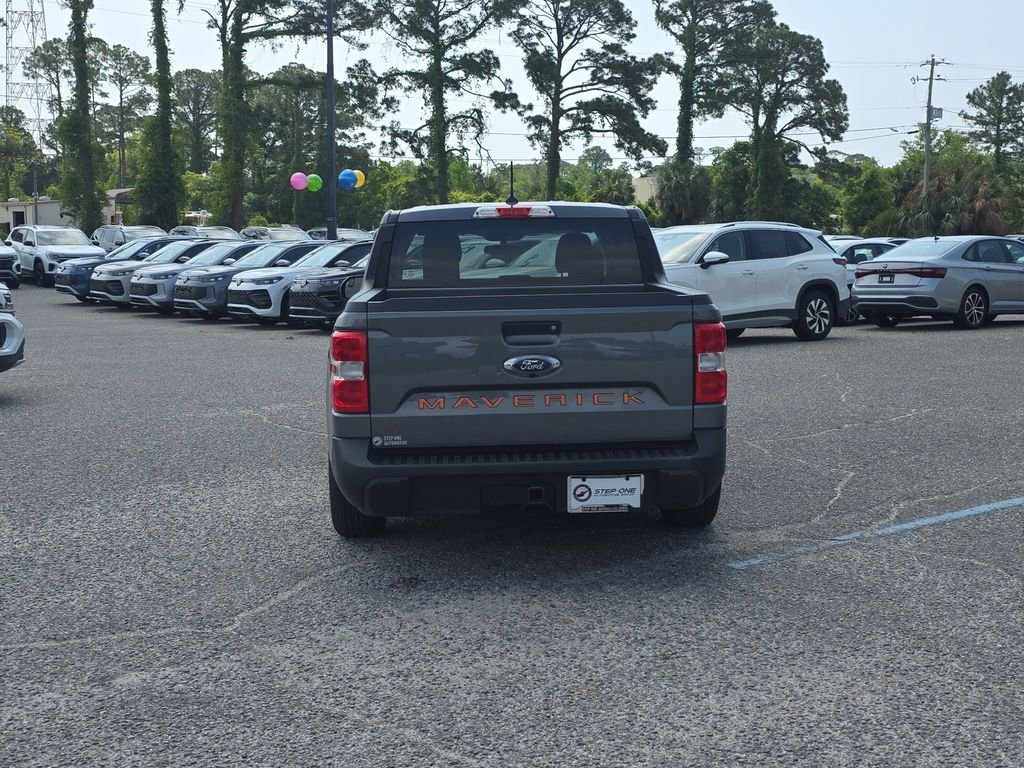 Used 2024 Gray Ford XLT image 6