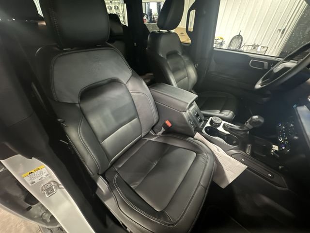 New 2026 Avalanche Gray Ford Outer Banks® image 32