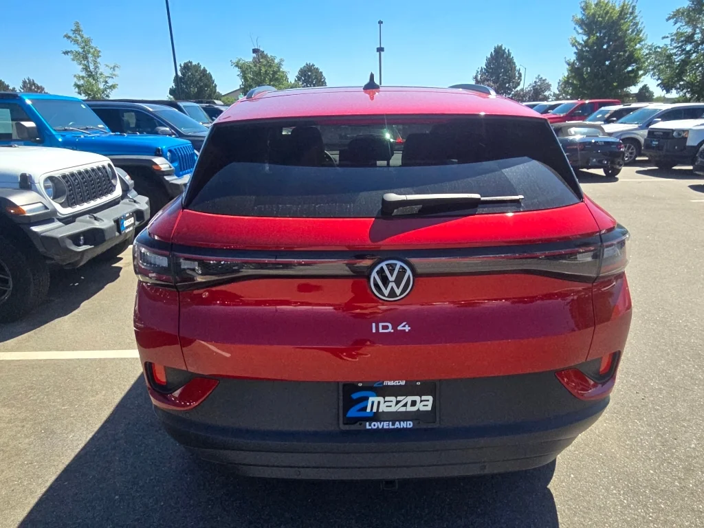 Used 2023 Aurora Red Metallic Volkswagen Pro S image 12