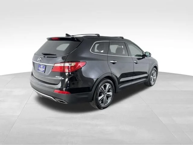 Used 2015 Black Hyundai GLS image 5
