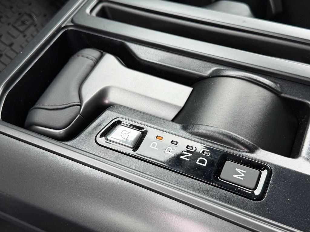 New 2026 Avalanche Ford Lariat® image 16