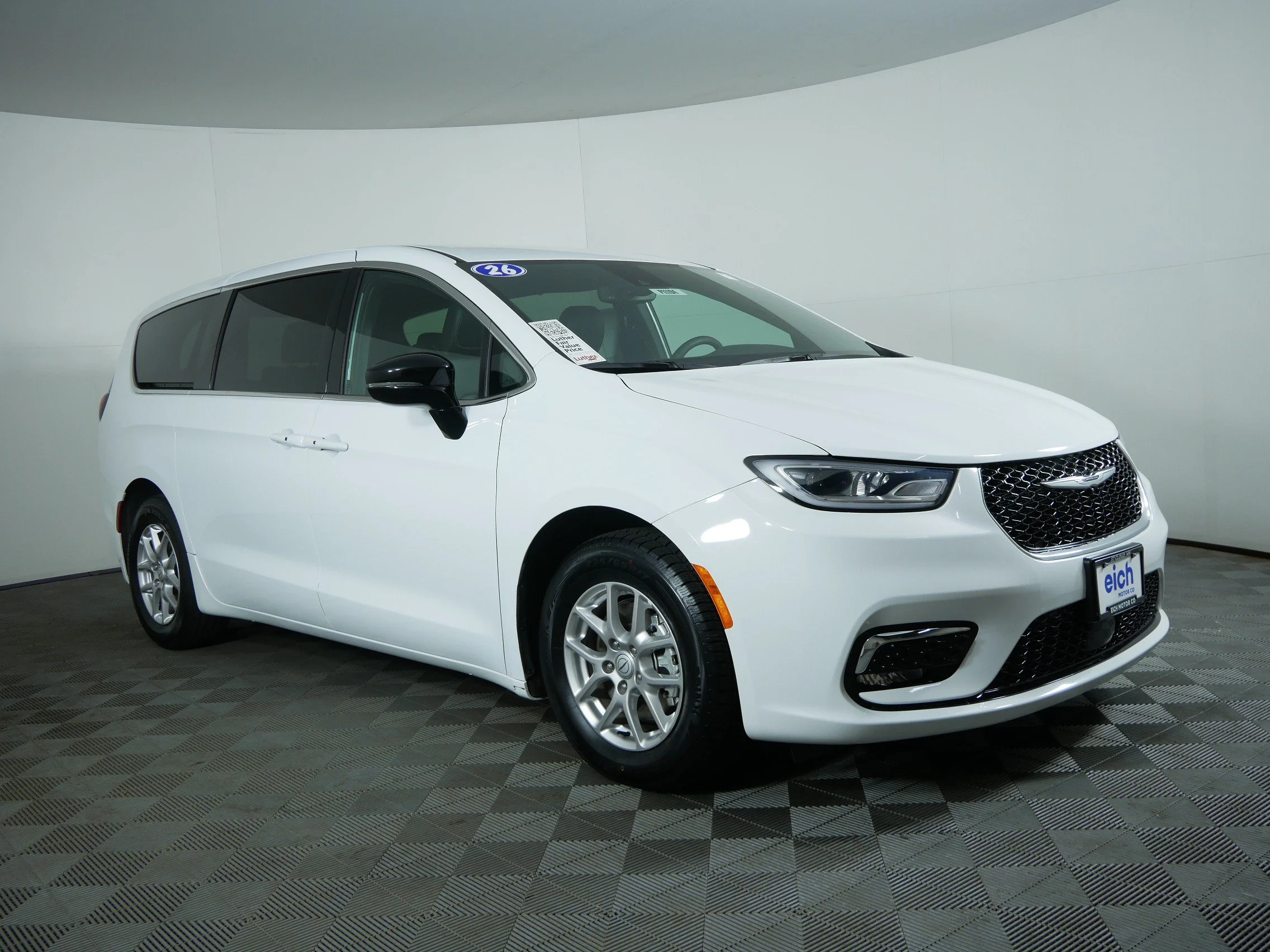 2026 Chrysler Pacifica