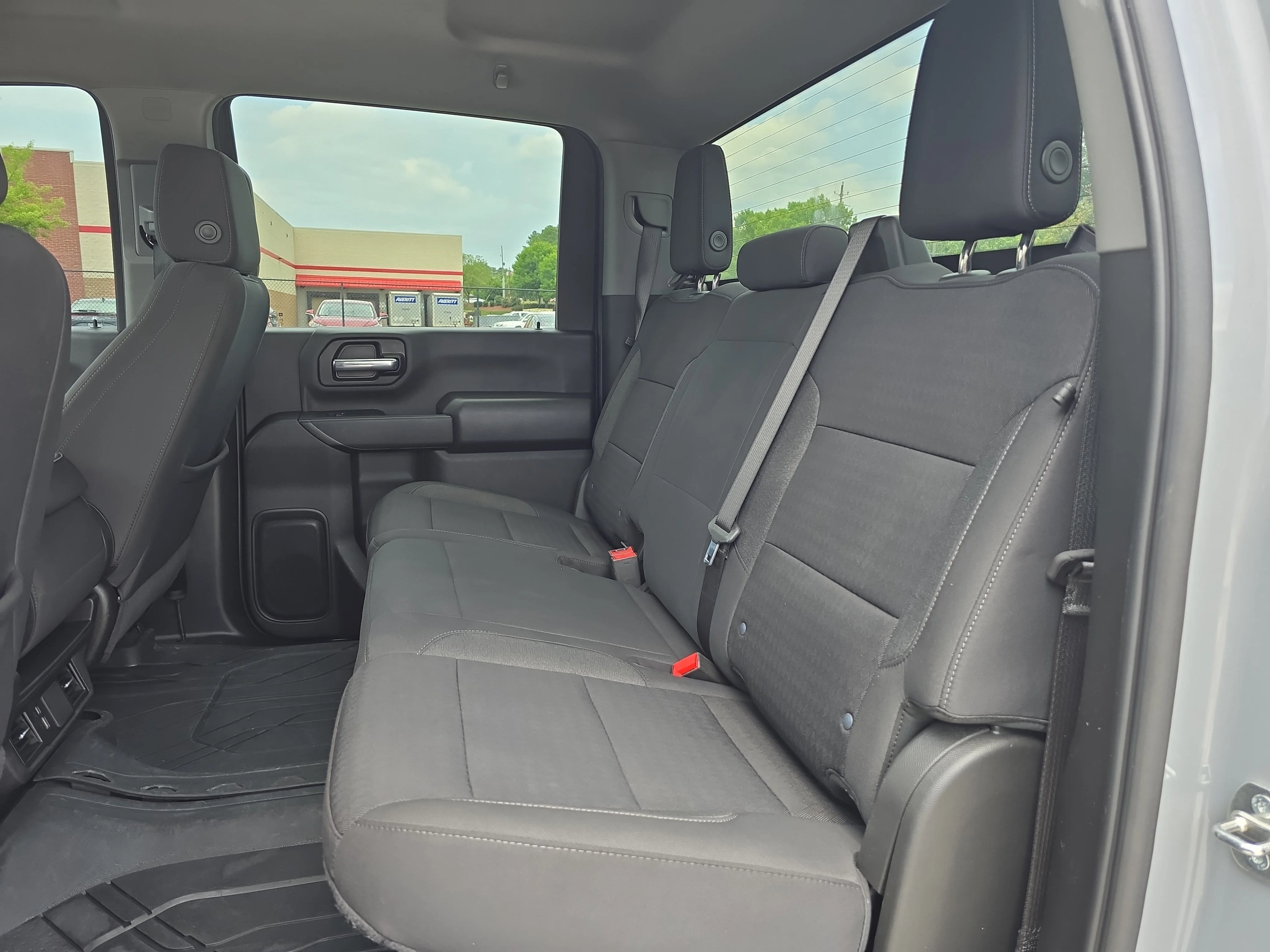 Used 2024 Slate Gray Metallic Chevrolet Custom image 13