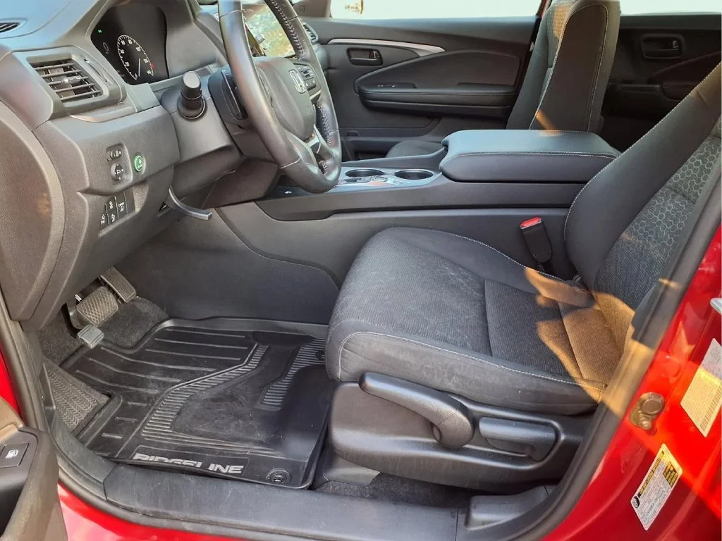 Used 2025 Red Honda Sport image 19