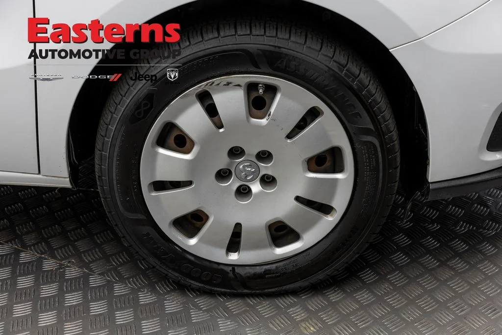 Used 2021 White Ram Tradesman SLT image 30