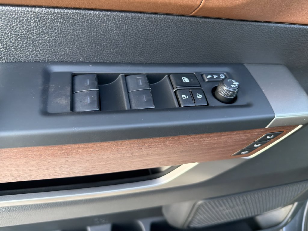 2026 Toyota Tundra 1794 Edition - Photo 10