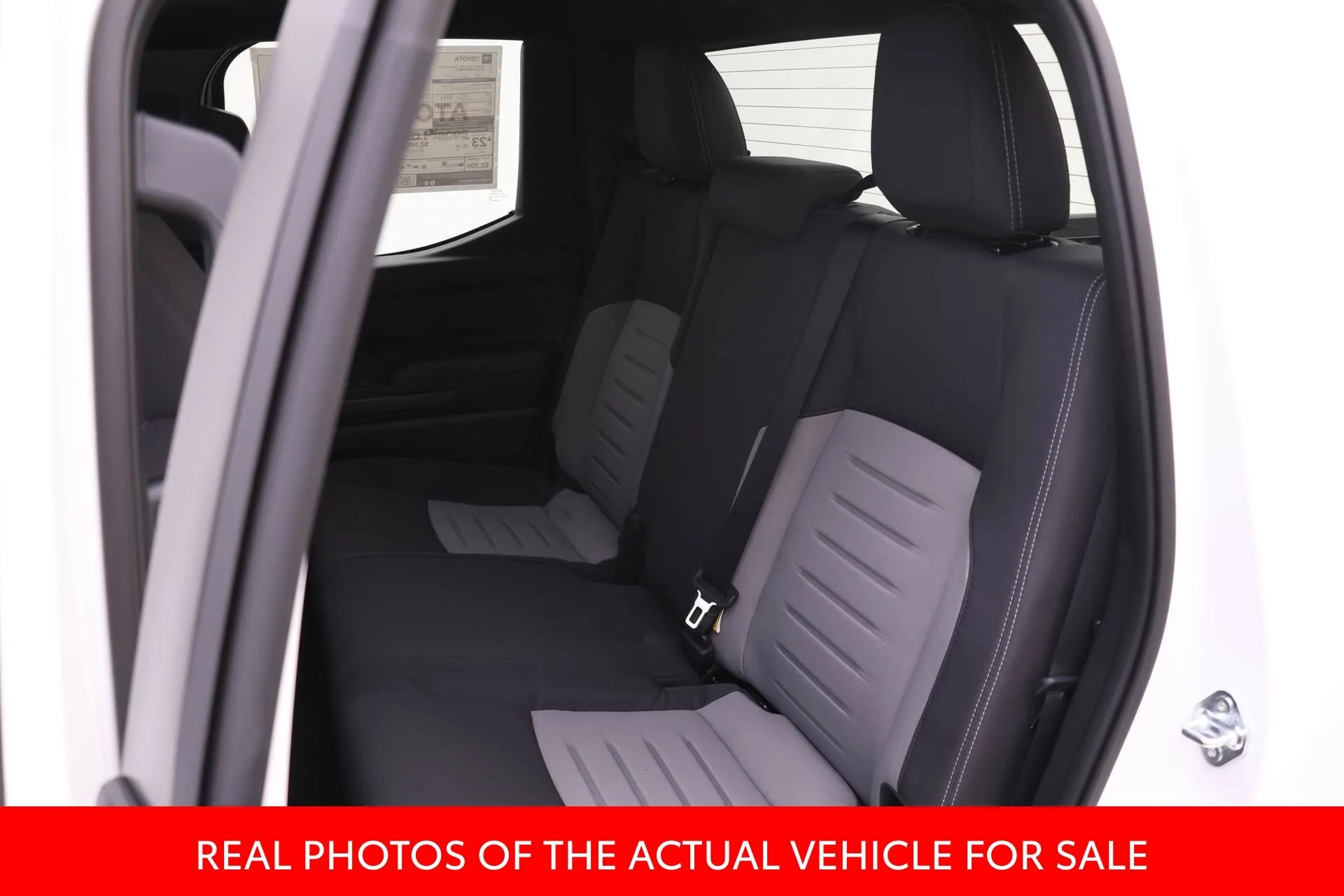 2025 Toyota Tacoma TRD Off Road - Photo 10