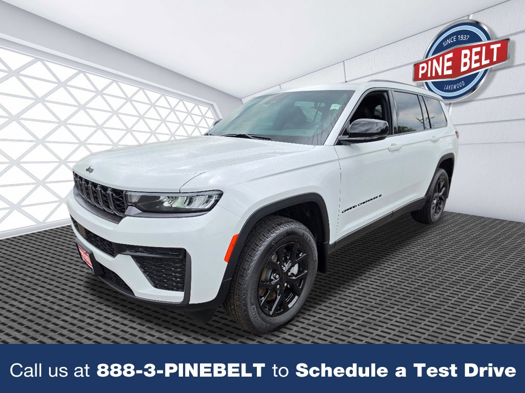 New 2026 Bright White Clear-Coat Exterior Paint Jeep Limited Reserve image 1