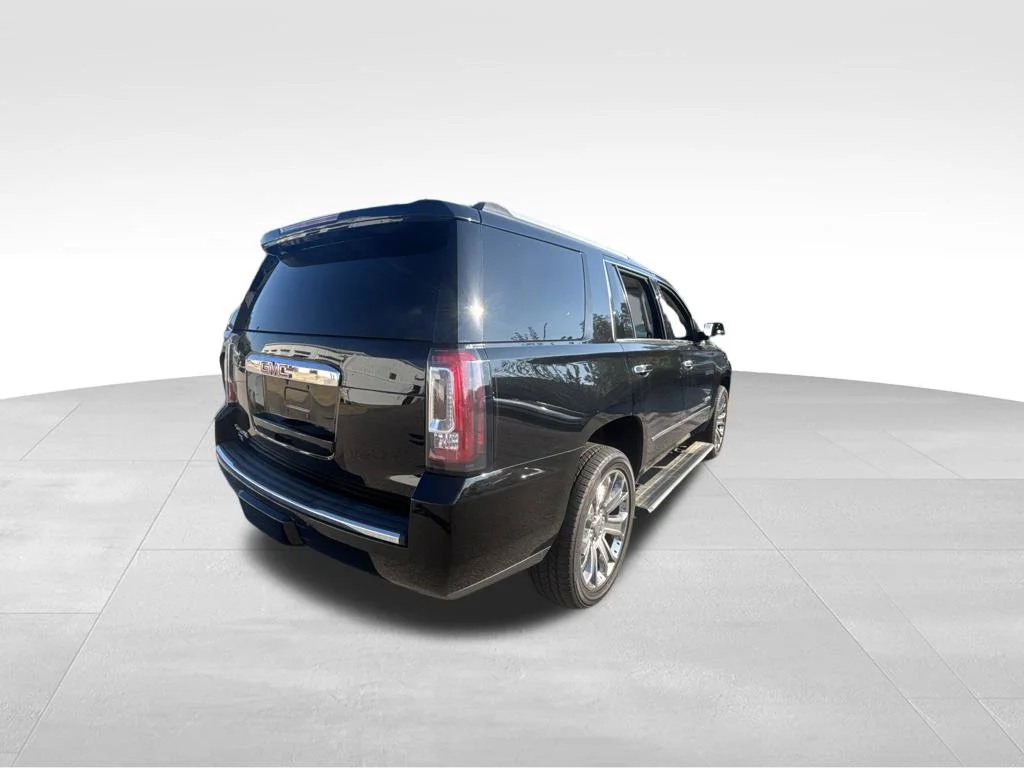 Used 2016 Black GMC Denali image 5