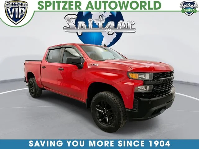 Used 2019 Red Chevrolet Custom Trail Boss image 1
