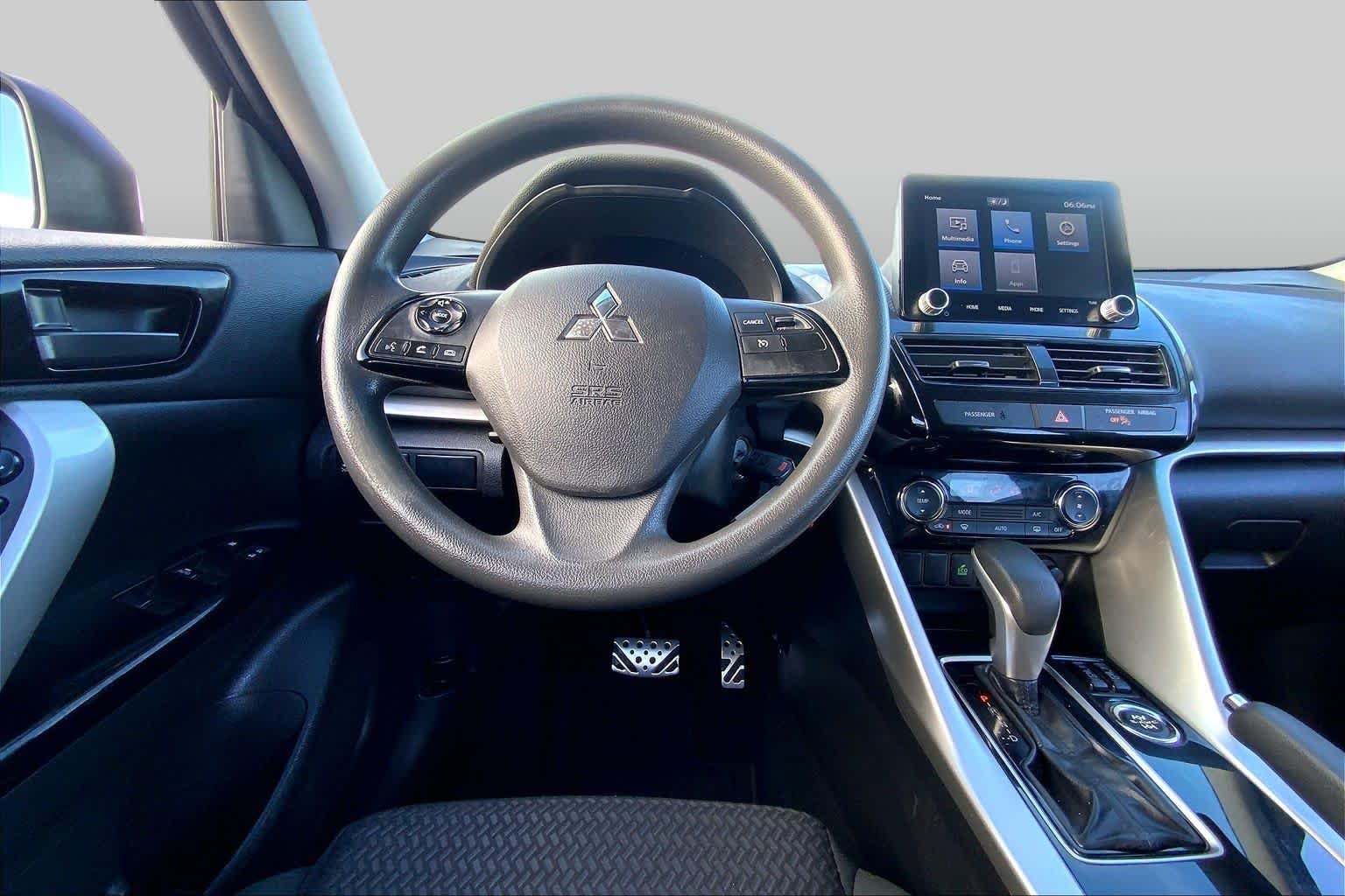 Pre-Owned 2022 Mitsubishi Eclipse Cross LE