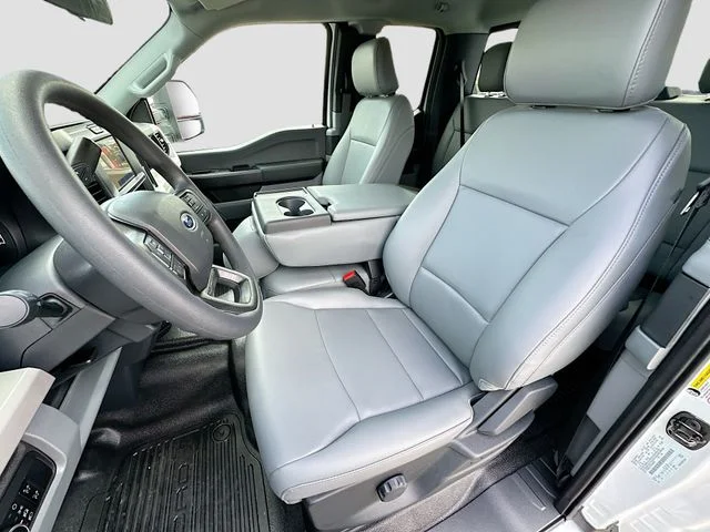 New 2026 Oxford White Ford XL image 14