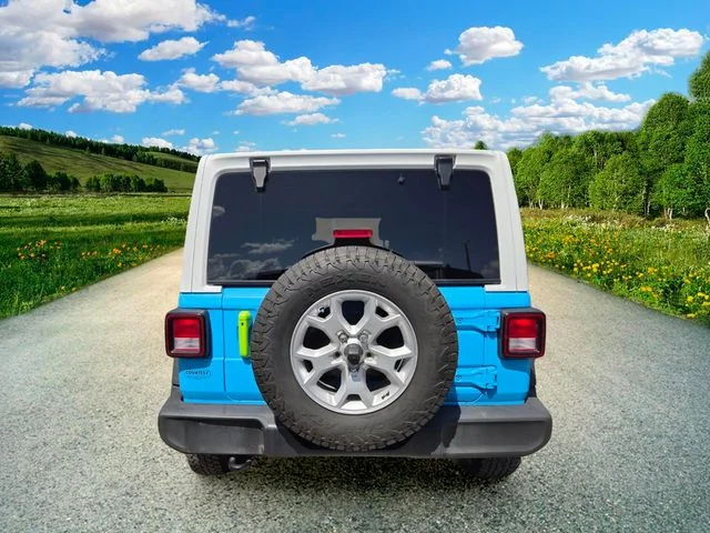 Used 2021 Blue Jeep Unlimited Sport image 3