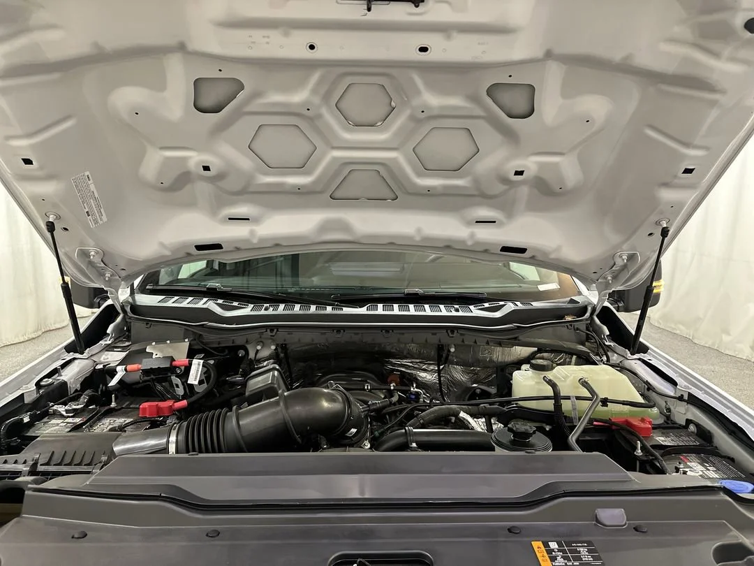 2026 Ford F-550 Super Duty Chassis Cab XL - Photo 11