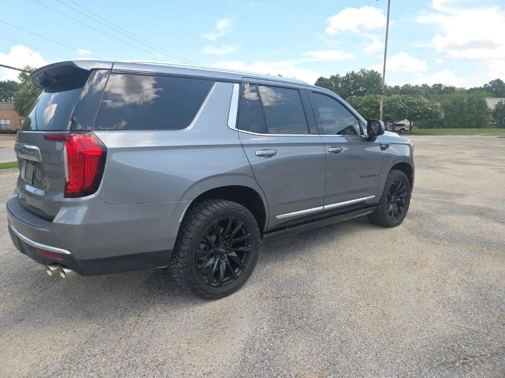 Used 2021 Gray GMC Denali image 15
