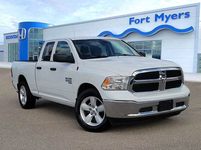 2024 RAM 1500 Classic SLT 4x4 Quad Cab 6'4's photo
