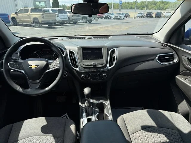 Used 2022 BLUE GLOW METALLIC Chevrolet LT image 29