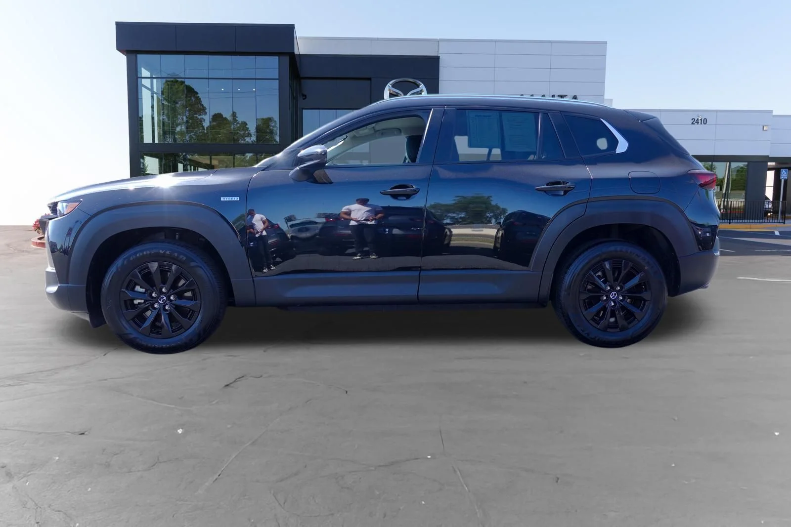 Certified Used 2025 Jet Black Mazda Preferred image 8