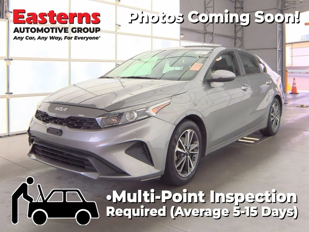 Used 2022 Gray Kia LXS image 1