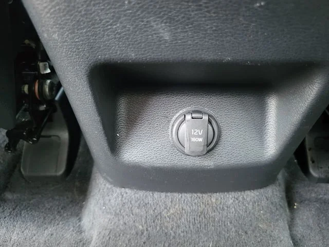 Used 2020 White Kia S image 18