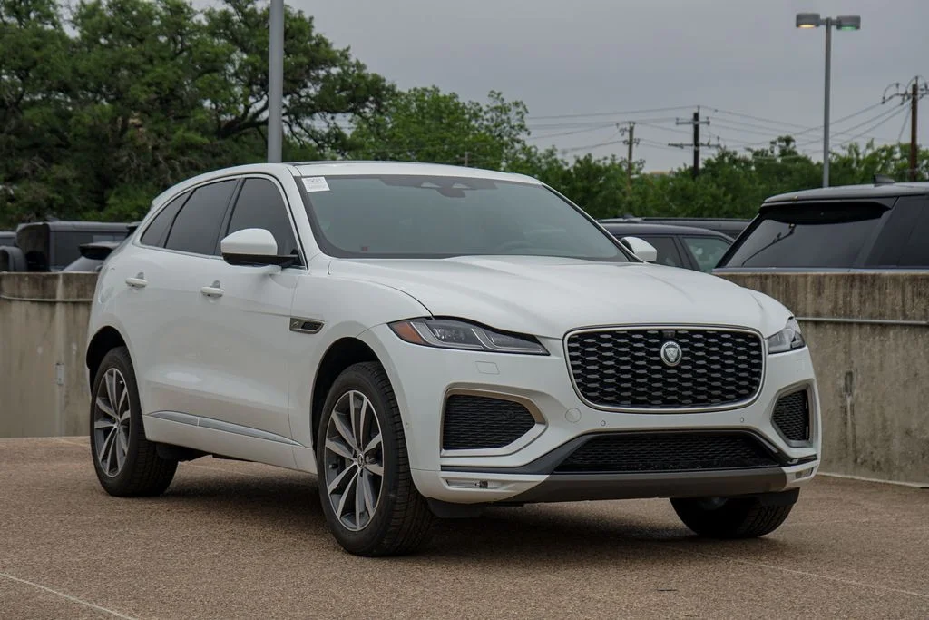 2026 Jaguar F-Pace R-Dynamic S - Photo 8