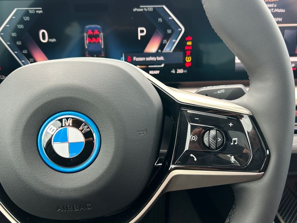 New 2027 Black Sapphire Metallic BMW eDrive40 image 20