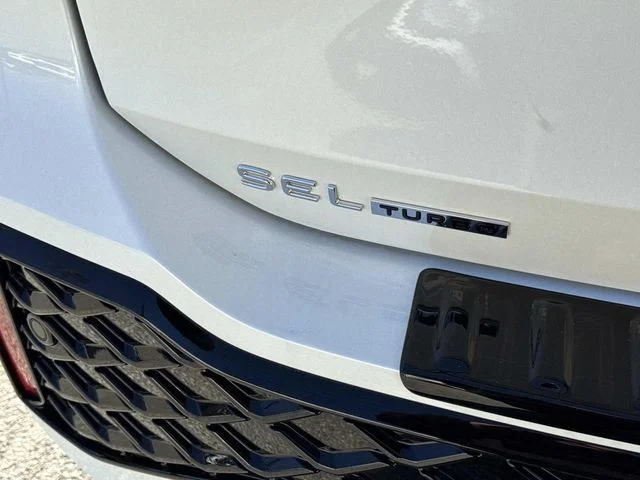 New 2026 White/off-white Volkswagen SEL R-Line Turbo image 5