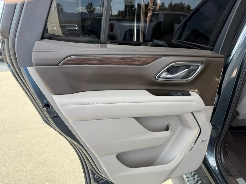 2021 Chevrolet Tahoe Z71 - Photo 19